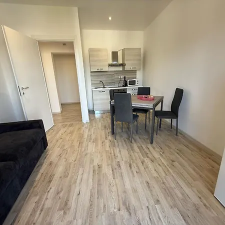 Elizabeth's شقة روما